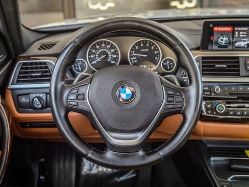 Used 2018 BMW 340i xDrive Sedan AWD/4WD image 36