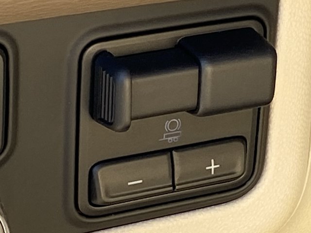 Used 2022 GMC Yukon Denali w/ Max Trailering Package AWD/4WD image 25