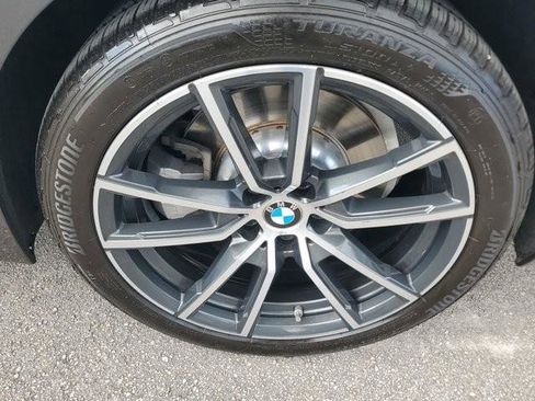 Used 2021 BMW 330i Sedan image 9