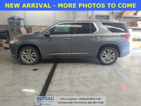 Used 2021 Chevrolet Traverse High Country image 1