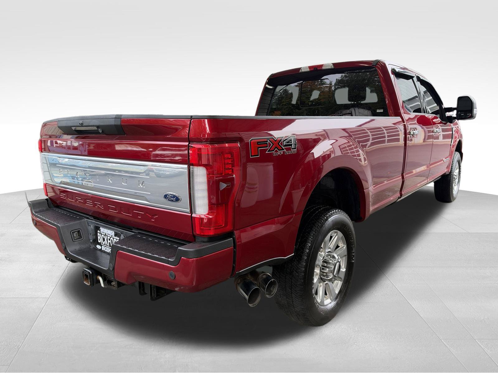 Used 2017 Ford F350 Platinum w/ Platinum Ultimate Package AWD/4WD image 5