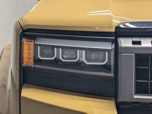 Used 2024 Toyota Land Cruiser image 28