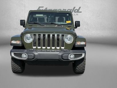 Used 2021 Jeep Gladiator Overland w/ Popular Equipment Package