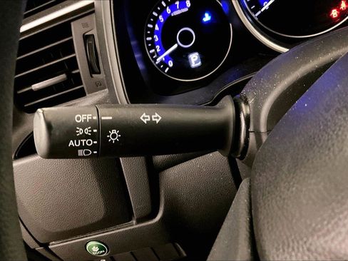 Used 2019 Honda Fit LX image 30