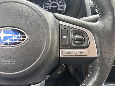 Used 2018 Subaru Forester 2.5i Touring w/ Popular Package #3B AWD/4WD image 25