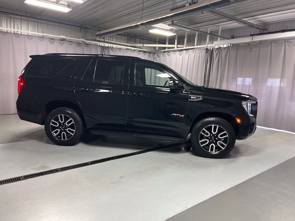Used 2023 GMC Yukon AT4 AWD/4WD image 8