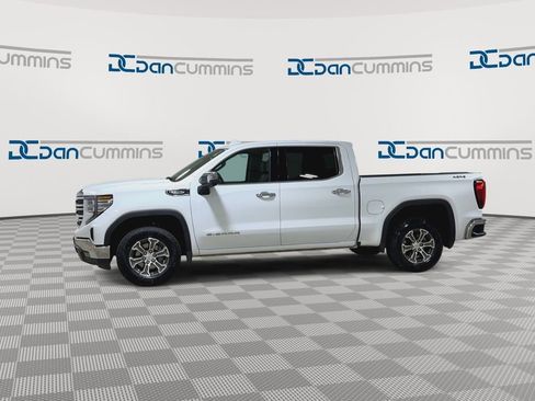 Used 2025 GMC Sierra 1500 SLT image 6