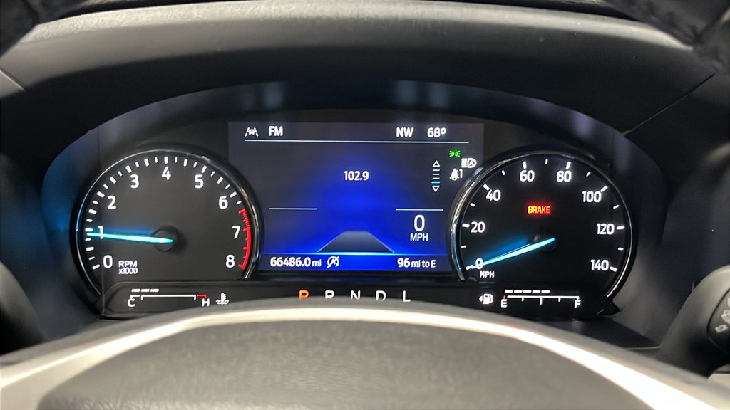 Used 2023 Ford Explorer XLT w/ Equipment Group 202A AWD/4WD image 17