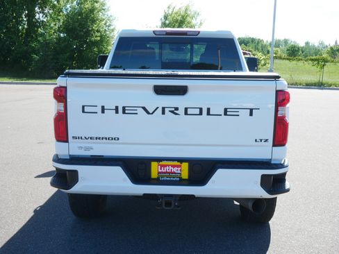 Used 2021 Chevrolet Silverado 2500 LTZ w/ LTZ Plus Package AWD/4WD image 6