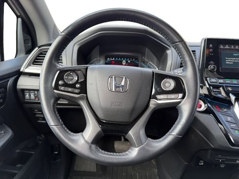 Used 2022 Honda Odyssey Touring image 12