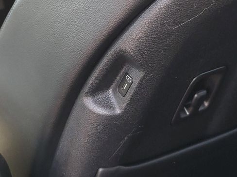 Used 2024 Kia Sportage EX image 13