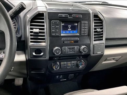 Used 2015 Ford F150 XLT RWD image 4
