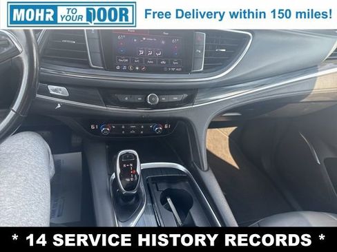 Used 2020 Buick Enclave Essence FWD image 18