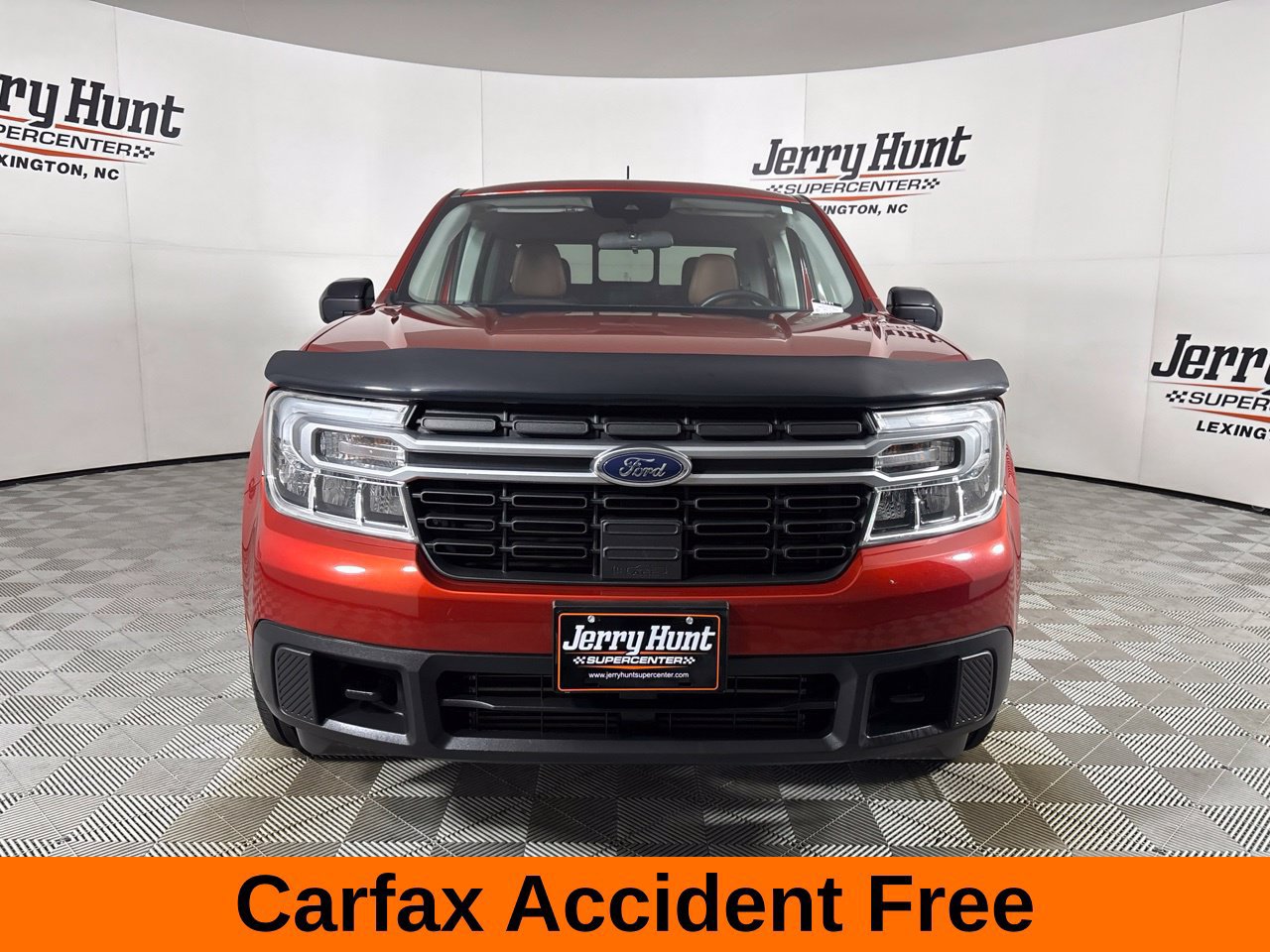 Used 2024 Ford Maverick Lariat w/ FX4 Off-Road Package AWD/4WD image 3