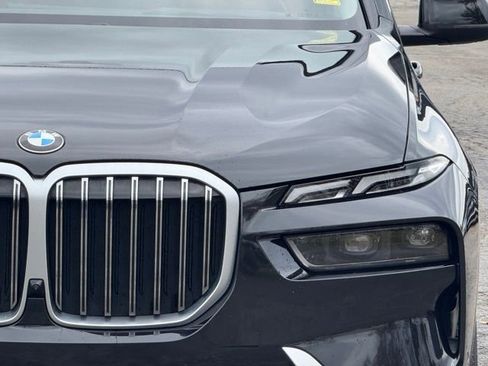 Certified 2024 BMW X7 xDrive40i w/ Premium Package image 9