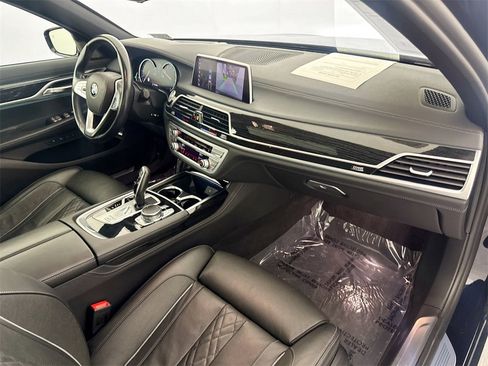 Used 2019 BMW 750i 750i image 28
