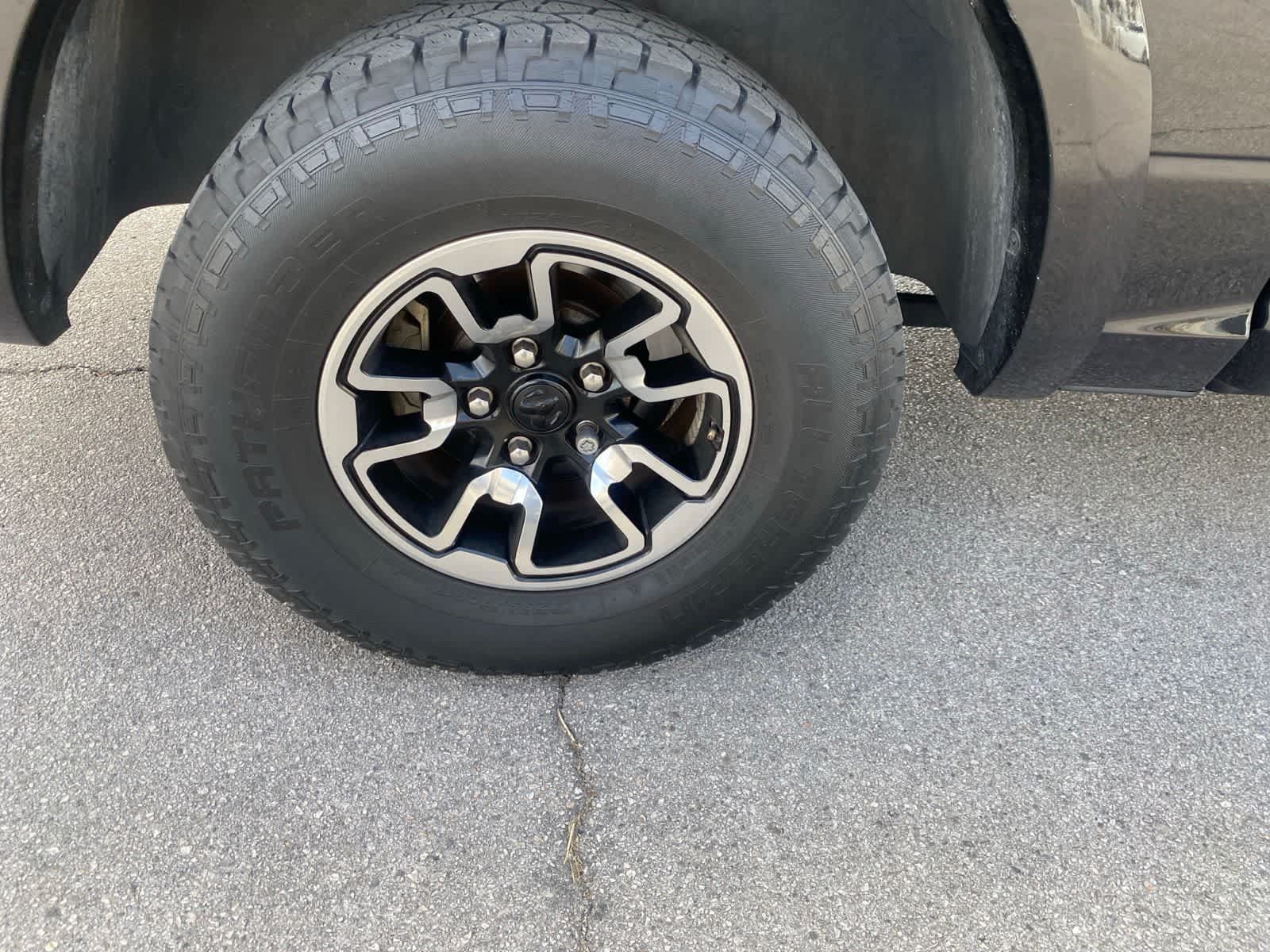 Used 2017 RAM 1500 Rebel w/ Luxury Group AWD/4WD image 5