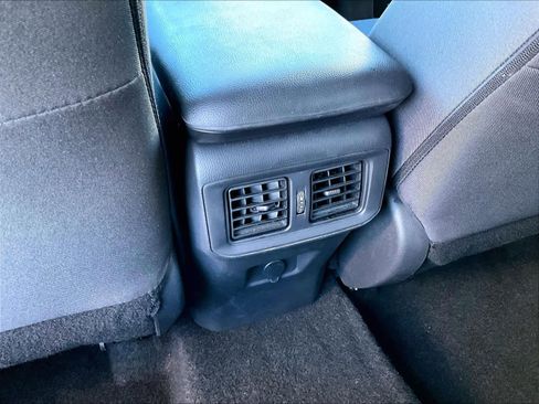 Used 2024 Toyota RAV4 LE image 27