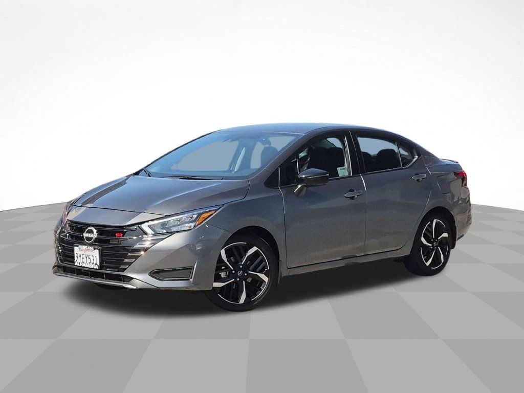 Certified 2025 Nissan Versa SR w/ Trunk Package FWD image 1