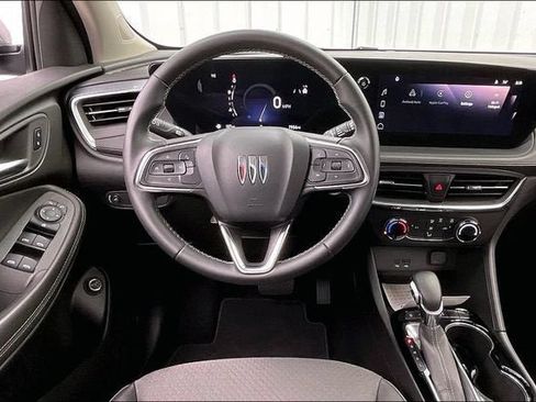 Certified 2024 Buick Encore GX Preferred AWD/4WD image 5