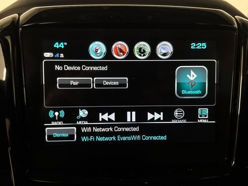 Used 2018 Chevrolet Traverse LT image 19