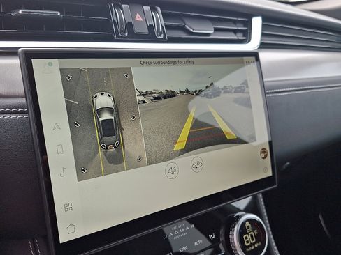 New 2026 Jaguar F-PACE R-Dynamic S image 16