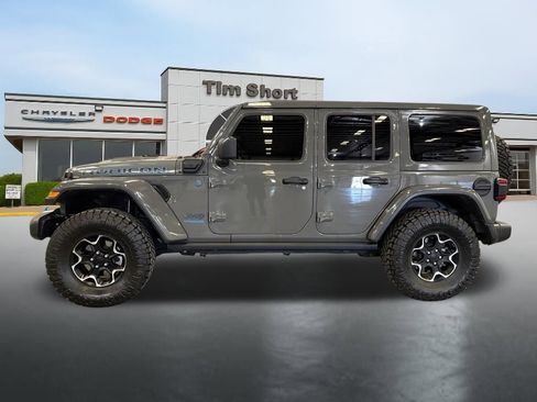 Used 2022 Jeep Wrangler Unlimited Rubicon 4xe w/ Dual Top Group image 2