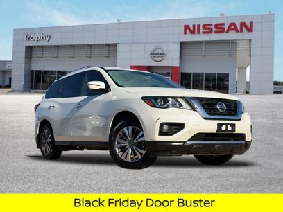 Used 2020 Nissan Pathfinder SV