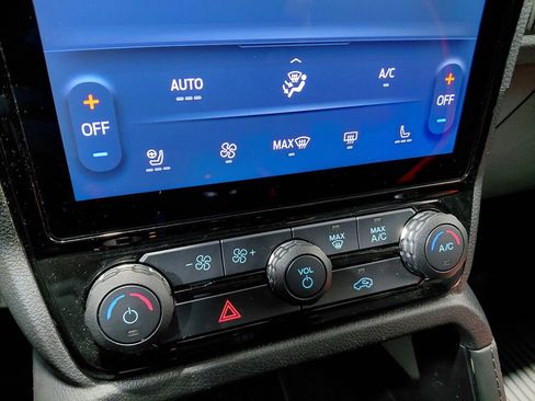 Used 2025 Ford Ranger Raptor AWD/4WD image 32