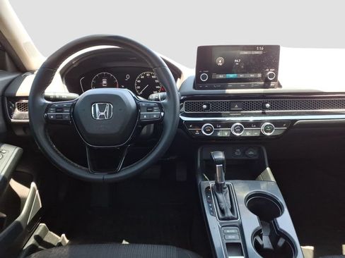 Used 2022 Honda Civic EX image 12