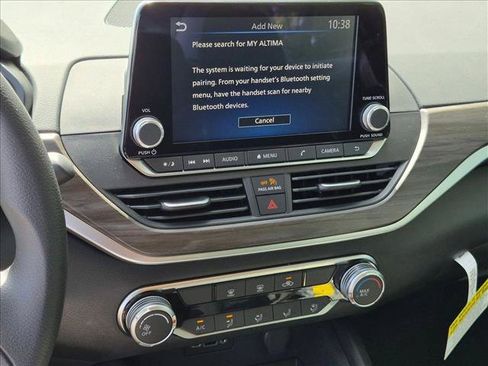New 2026 Nissan Altima 2.5 SV FWD image 11