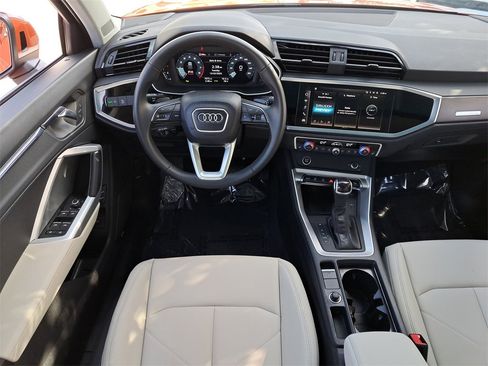 Certified 2025 Audi Q3 2.0T Premium Plus w/ Premium Plus Package image 23