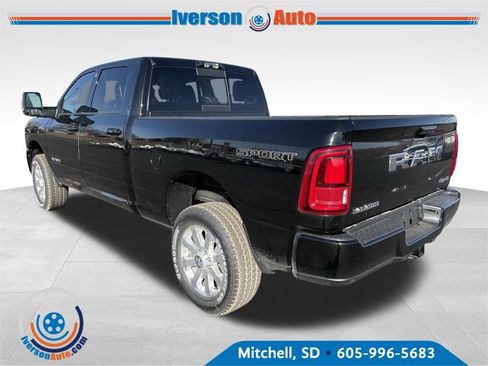 New 2026 RAM 2500 Laramie image 32