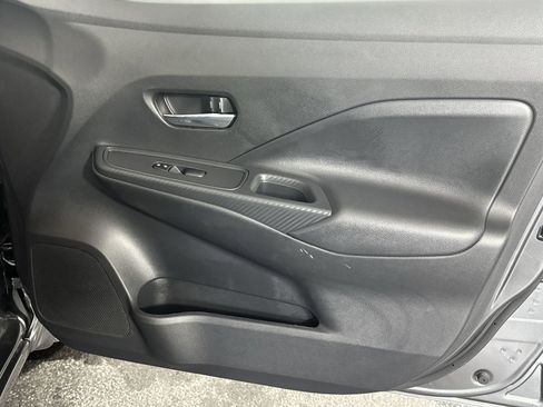 Used 2025 Nissan Versa SV w/ Trunk Package image 33