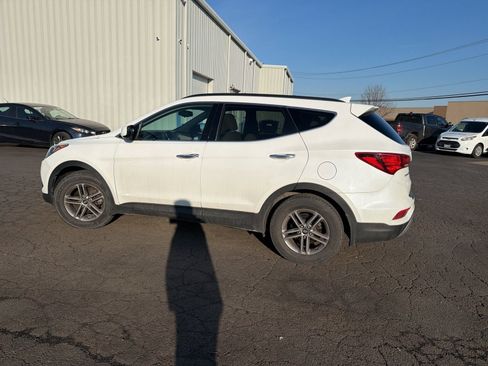 Used 2017 Hyundai Santa Fe Sport image 11