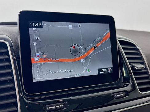 Used 2017 Mercedes-Benz GLE 350 image 14