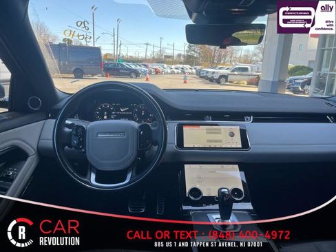 Used 2020 Land Rover Range Rover Evoque First Edition AWD/4WD image 36