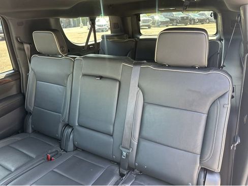 Certified 2024 Chevrolet Suburban Premier AWD/4WD image 18