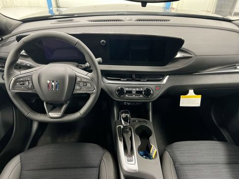 New 2026 Buick Envista Preferred w/ Convenience I Package FWD image 10