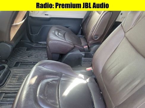 Used 2021 Toyota Sienna Platinum image 9