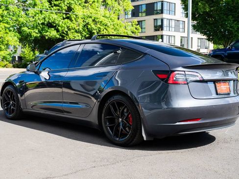 Used 2021 Tesla Model 3 Performance AWD/4WD image 3