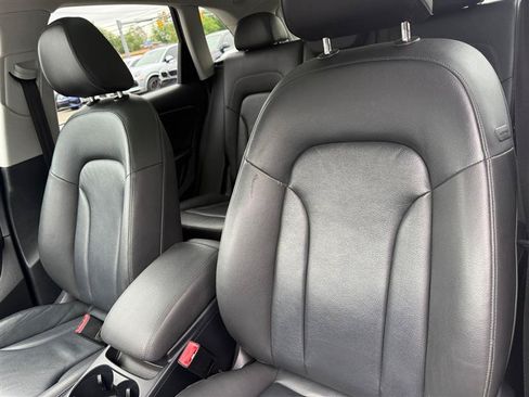 Used 2017 Audi Q5 2.0T Premium Plus AWD/4WD image 11