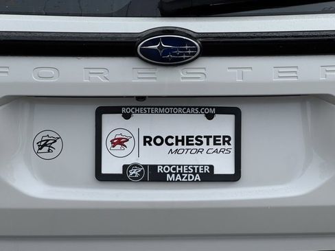 Used 2025 Subaru Forester image 37