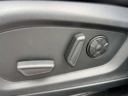 Used 2021 Ford Explorer ST w/ Equipment Group 401A AWD/4WD image 31