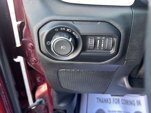 Used 2021 Jeep Wrangler Unlimited Sport AWD/4WD image 13