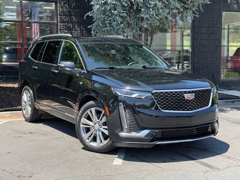 Used 2024 Cadillac XT6 Premium Luxury w/ Technology Package AWD/4WD image 7