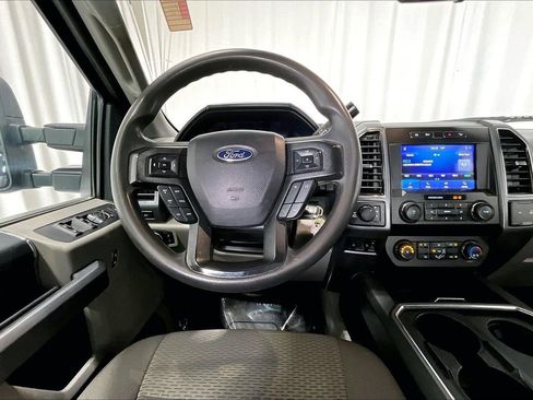 Used 2022 Ford F250 XLT w/ XLT Value Package image 4