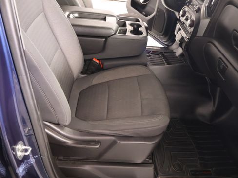 Used 2021 Chevrolet Silverado 1500 LT AWD/4WD image 13