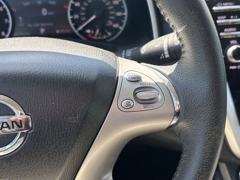 Used 2015 Nissan Murano SV AWD/4WD image 15