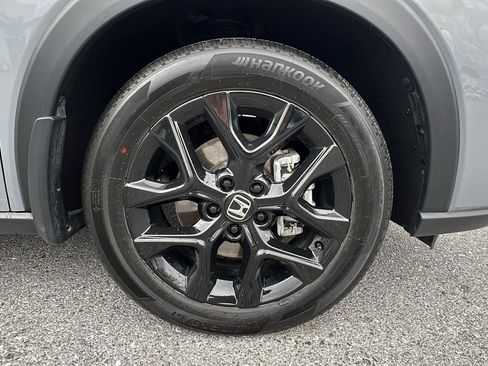 Certified 2024 Honda HR-V Sport image 11